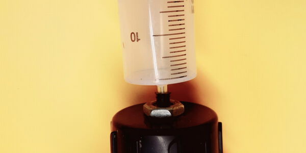 Ansaugen mit Spritze